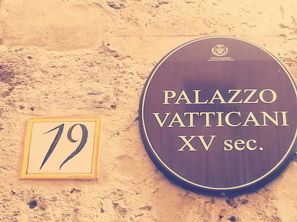 לינה וארוחת בוקר פלרמו Palazzo Vatticani מראה חיצוני תמונה