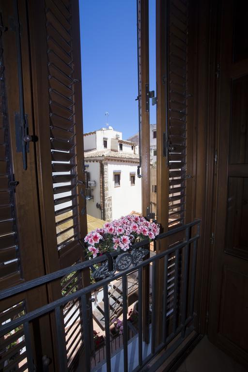 פלרמו Palazzo Vatticani מראה חיצוני תמונה